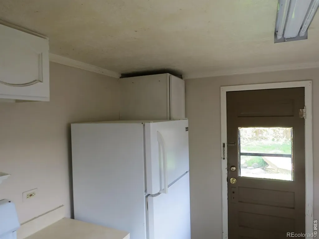 135 E 2nd Street Nederland CO 80466