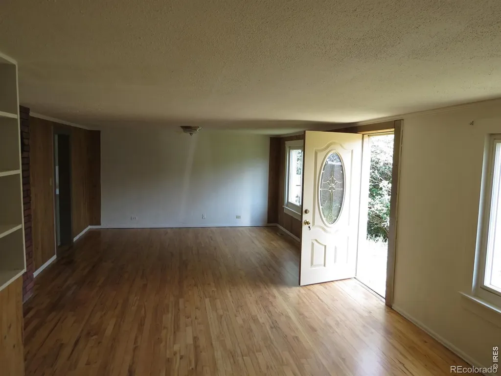 135 E 2nd Street Nederland CO 80466