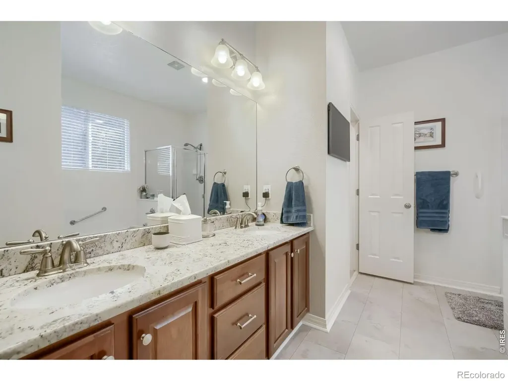537 Peregrine Circle Longmont CO 80504