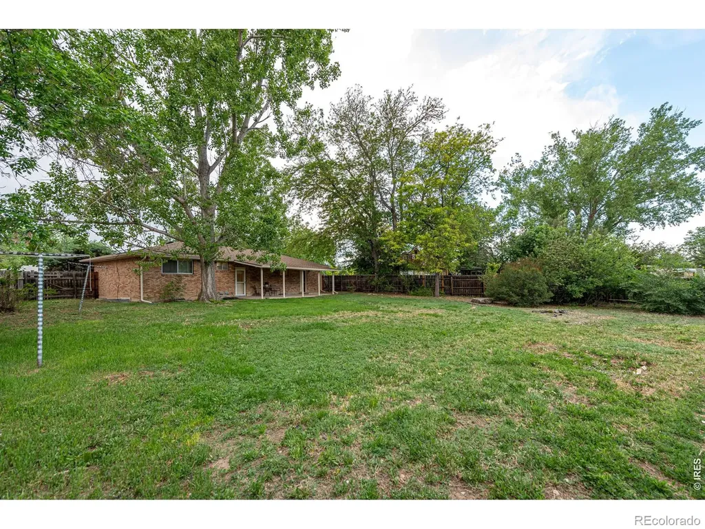 14 S Gay Drive Longmont CO 80501