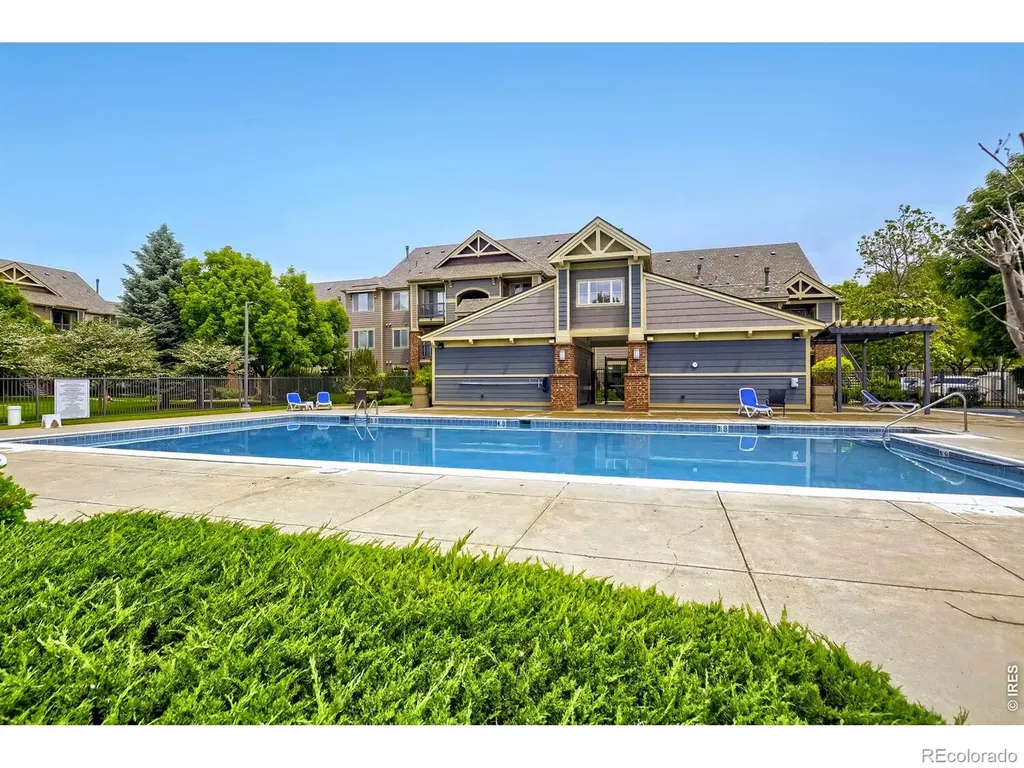 804 Summer Hawk Drive Longmont CO 80504