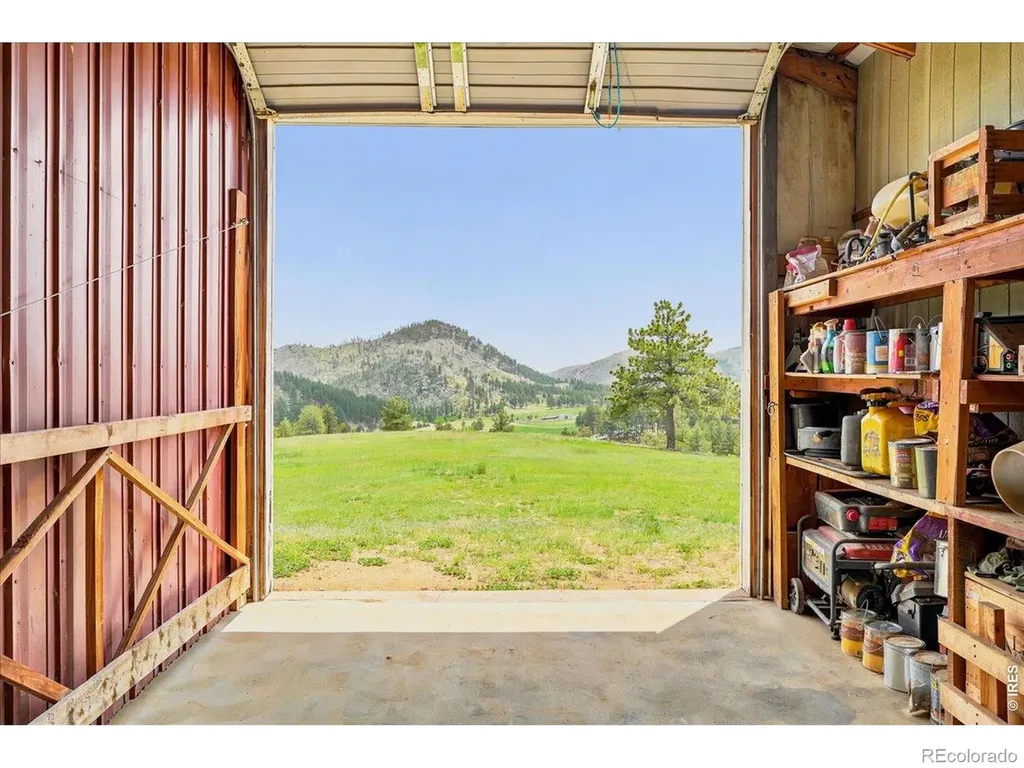 89 Aspen Leaf Lane Bellvue CO 80512