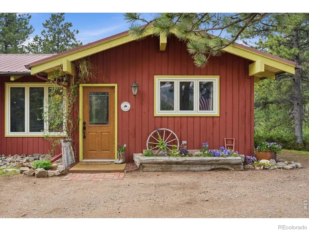 89 Aspen Leaf Lane Bellvue CO 80512