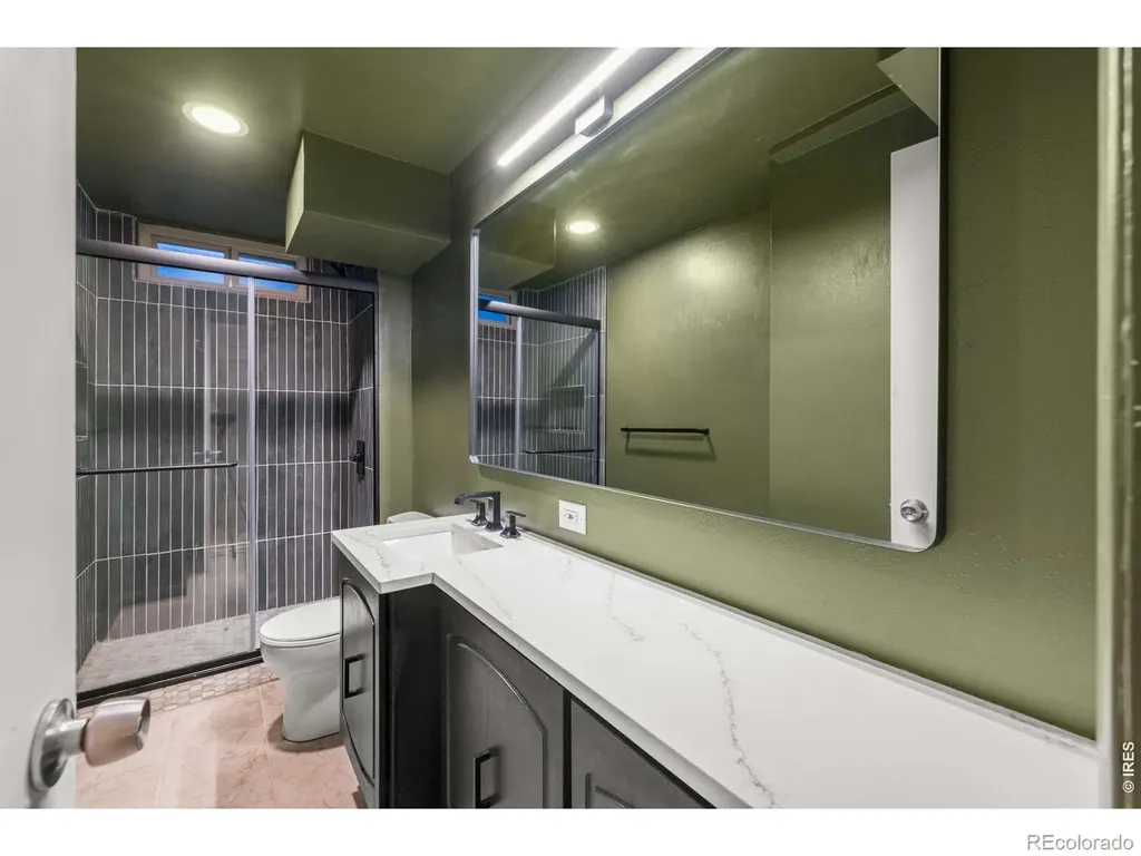 4645 E Colorado Avenue Denver CO 80222