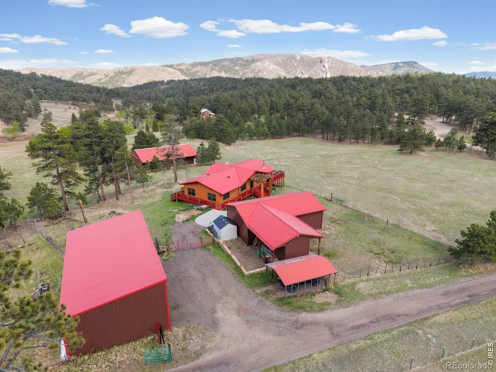 2515 Davis Ranch Road Bellvue CO 80512