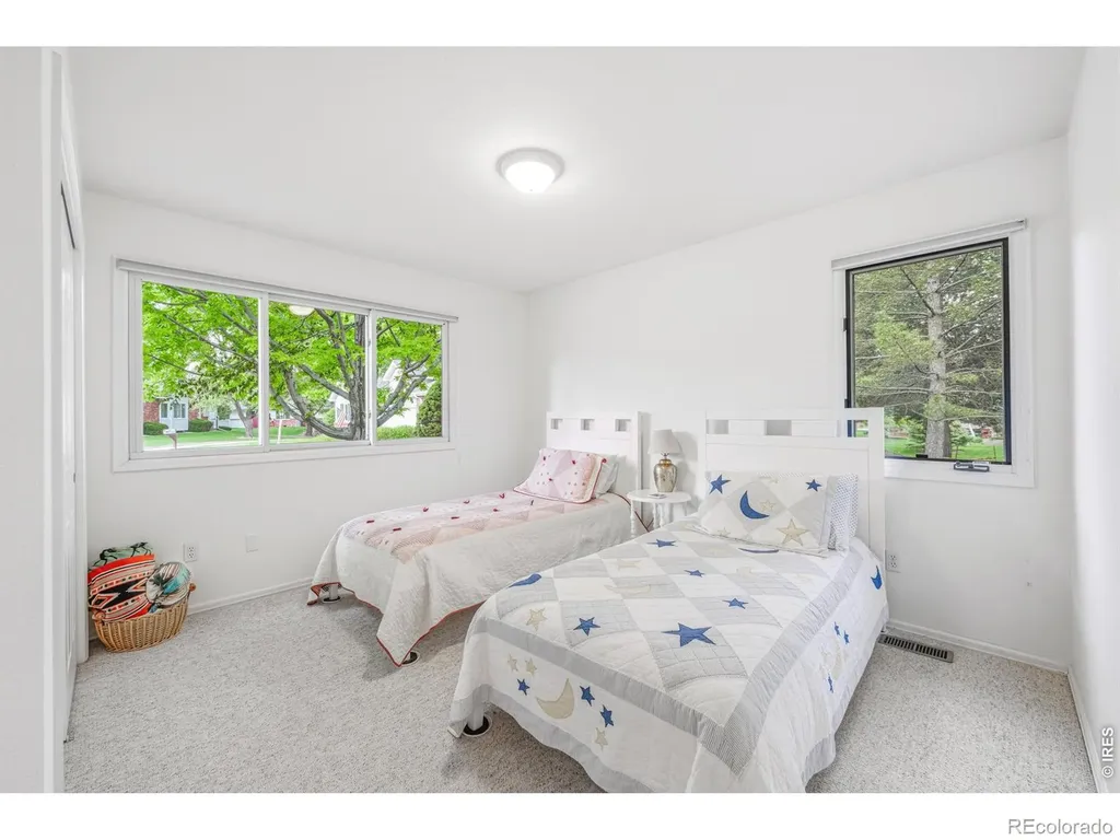 1529 16th Place Longmont CO 80501