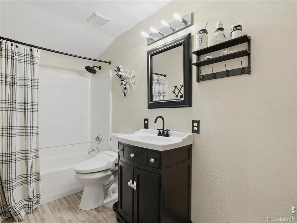 3846 Cardiff Court Loveland CO 80538