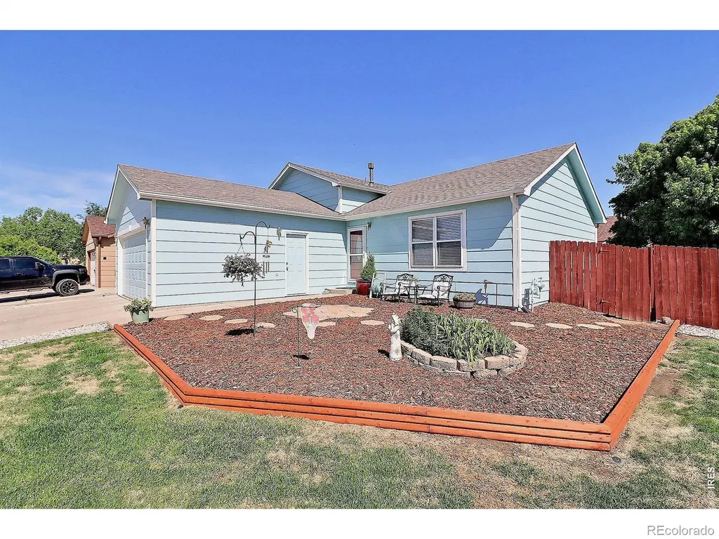 861 E 20th St Lane Greeley CO 80631