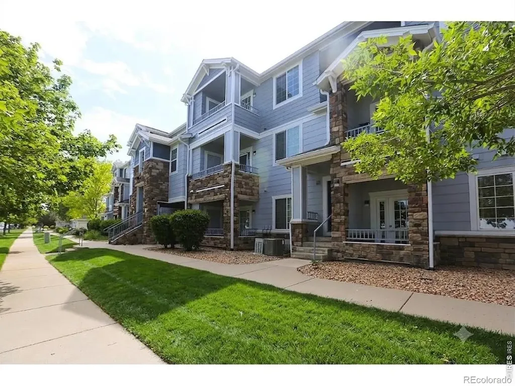 5255 Memphis Street Denver CO 80239