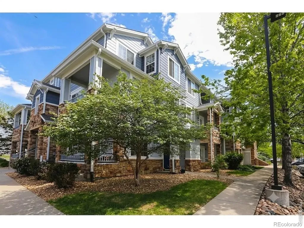 5255 Memphis Street Denver CO 80239