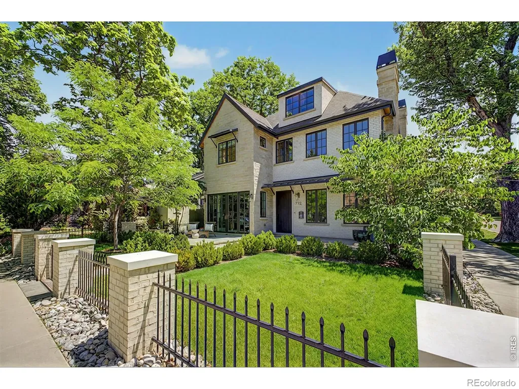 792 S High Street Denver CO 80209