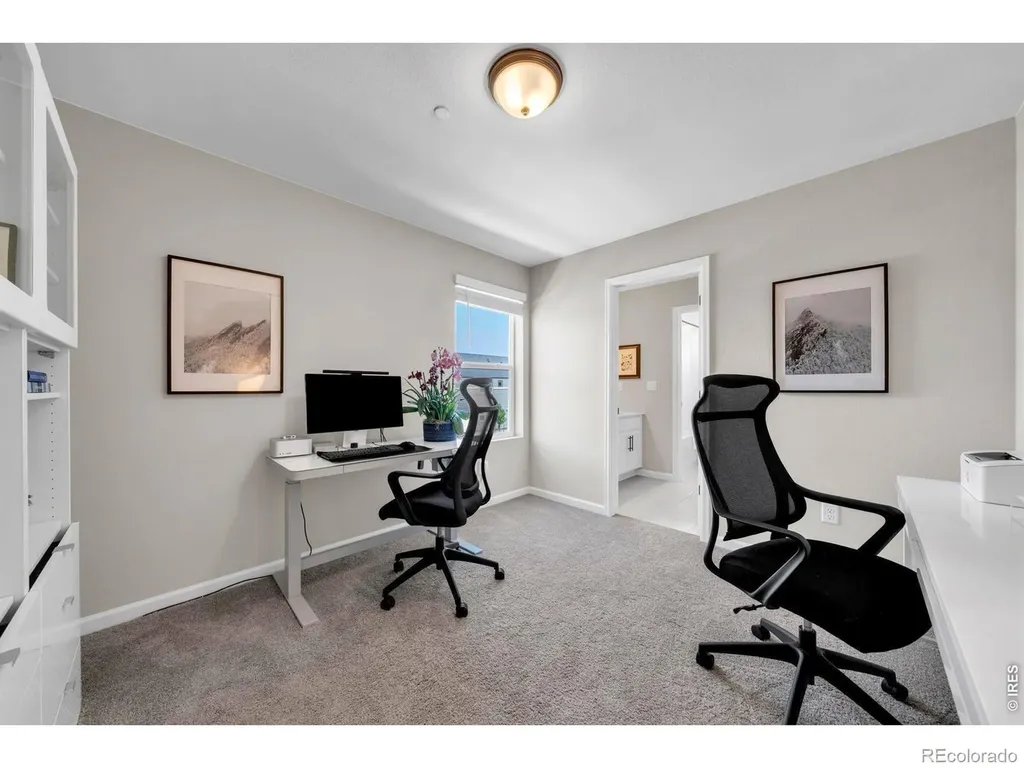 2718 Bear Springs Circle Longmont CO 80503