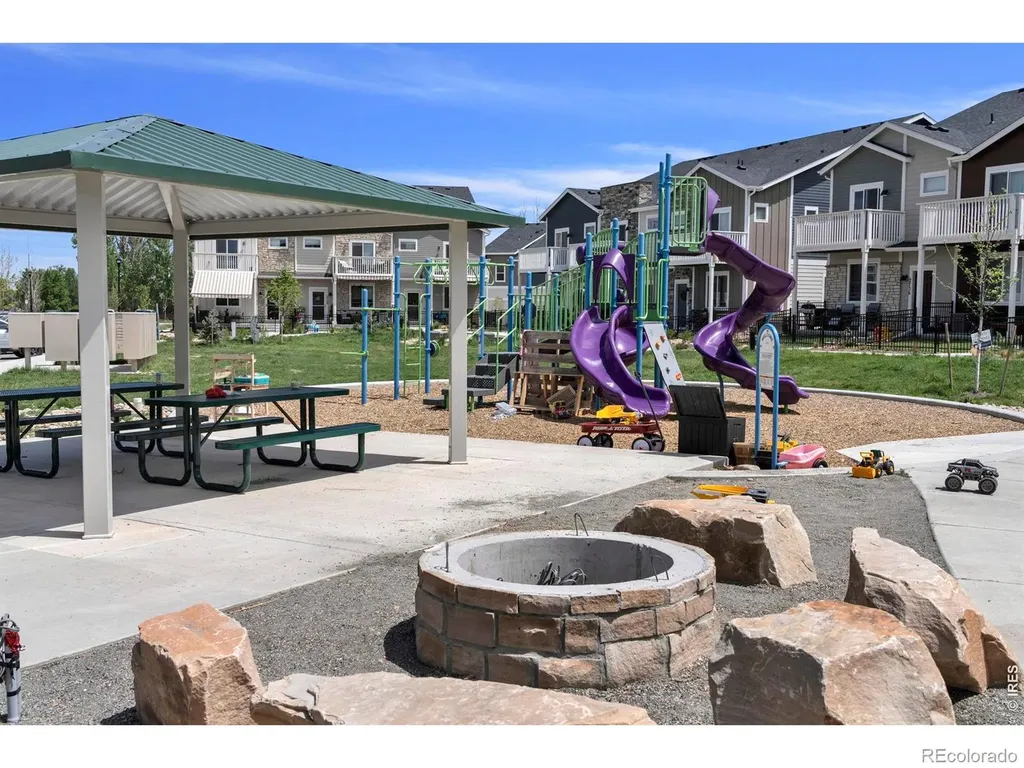 2718 Bear Springs Circle Longmont CO 80503
