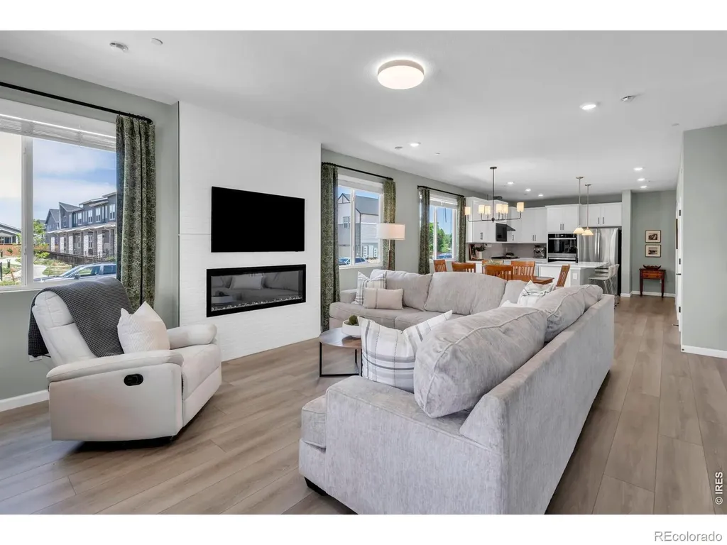 2718 Bear Springs Circle Longmont CO 80503