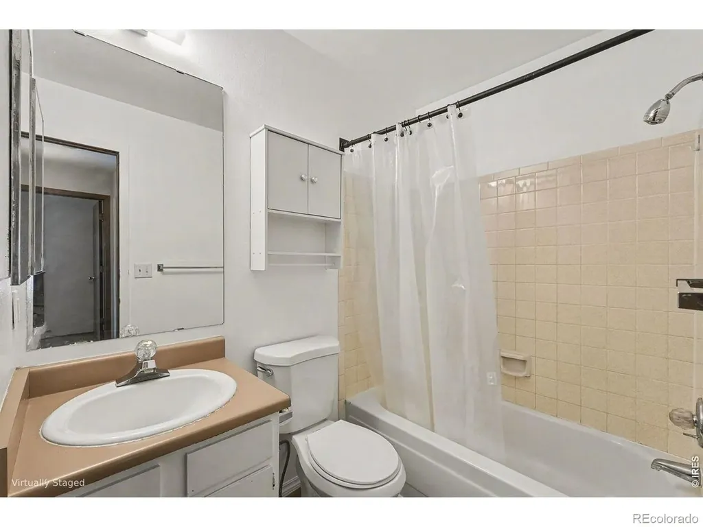 11223 Holly Street Thornton CO 80233