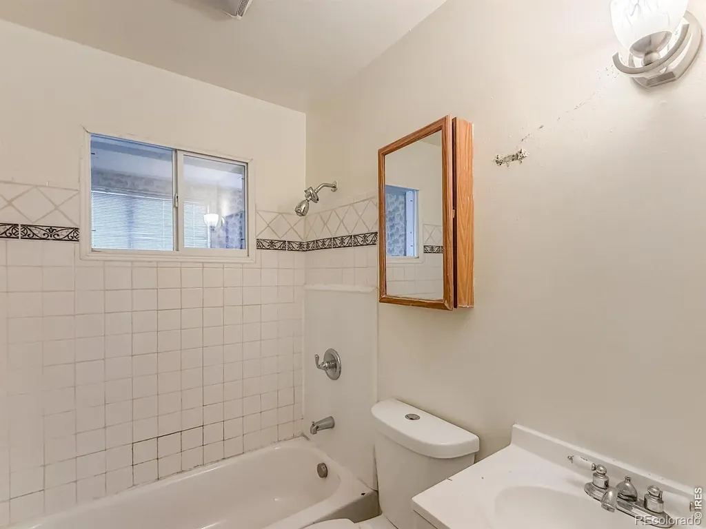 240 Villa Vista Street Sterling CO 80751
