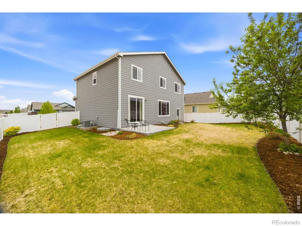 6987 Meade Street Wellington CO 80549