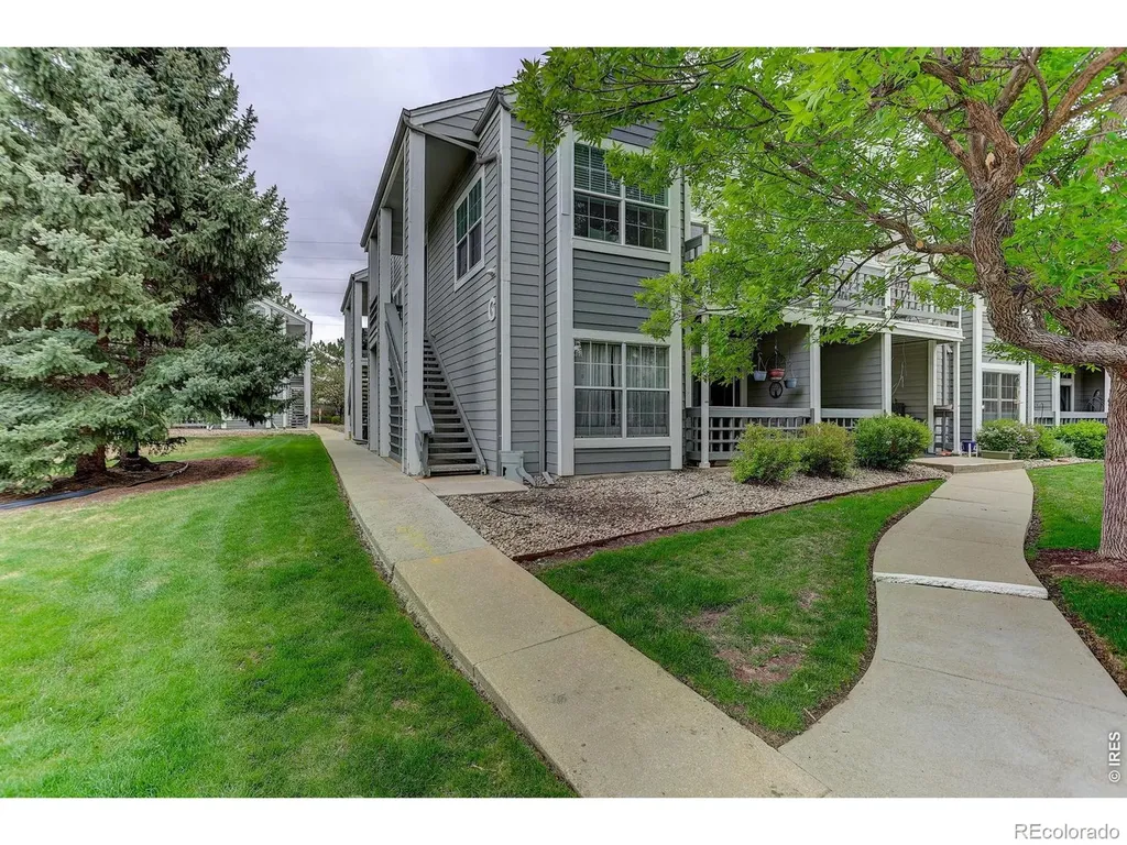 7492 Singing Hills Drive Boulder CO 80301