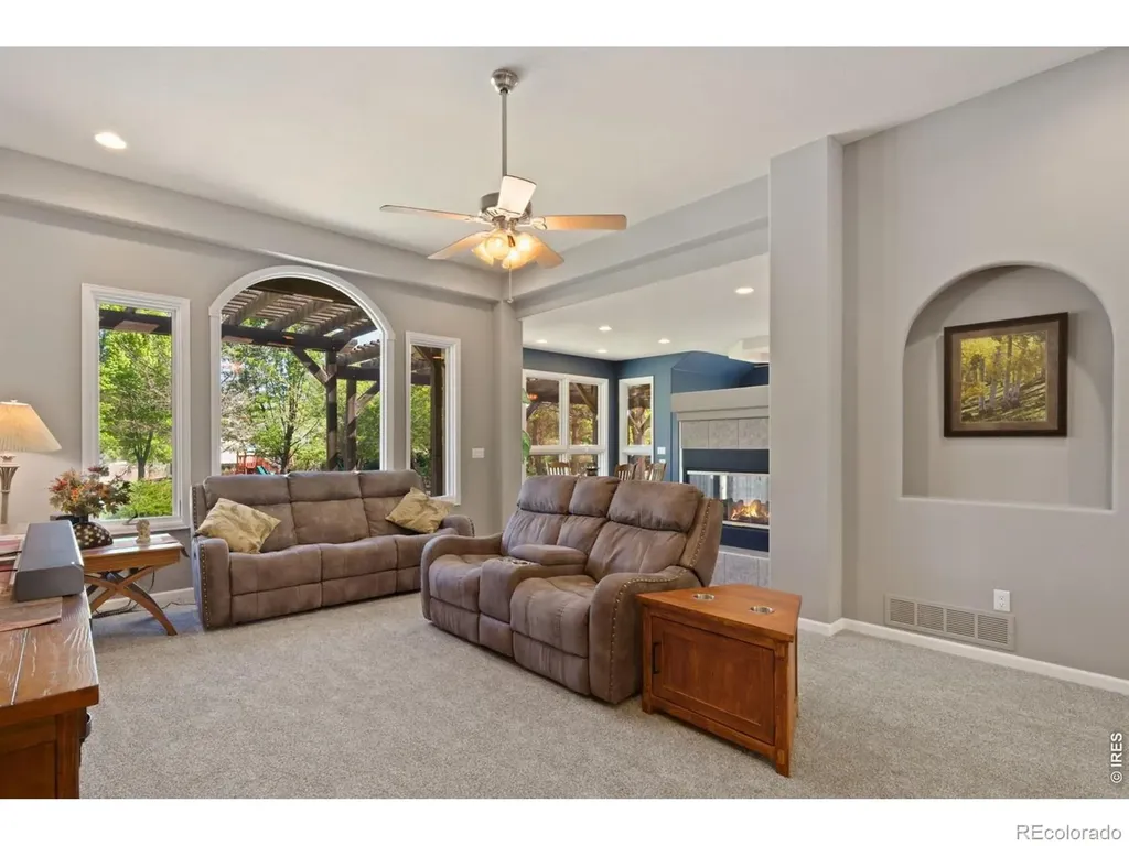 527 Valley View Road Loveland CO 80537