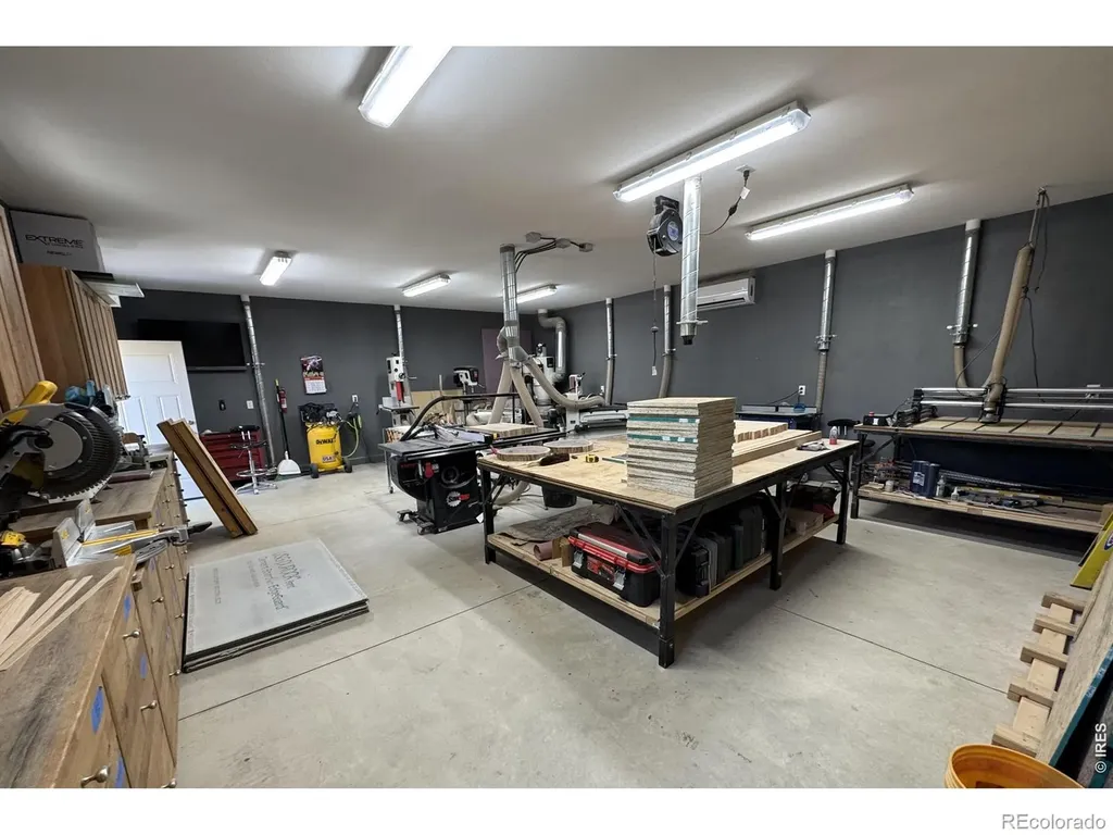 527 Valley View Road Loveland CO 80537