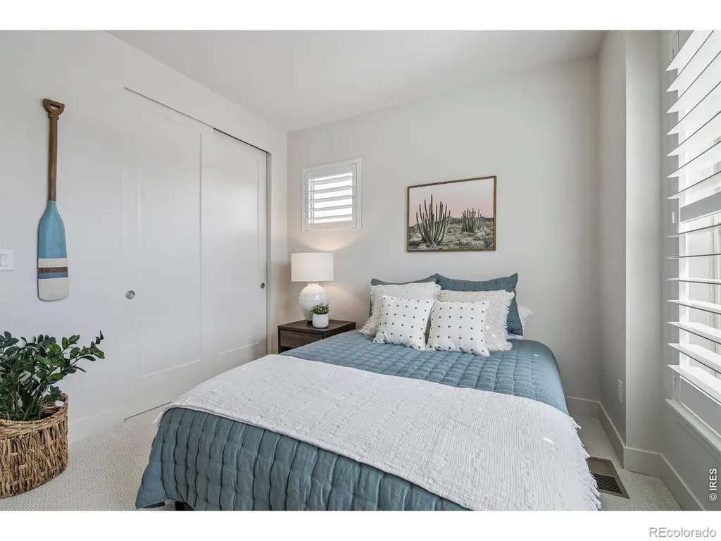 8263 S Queen Street Littleton CO 80127