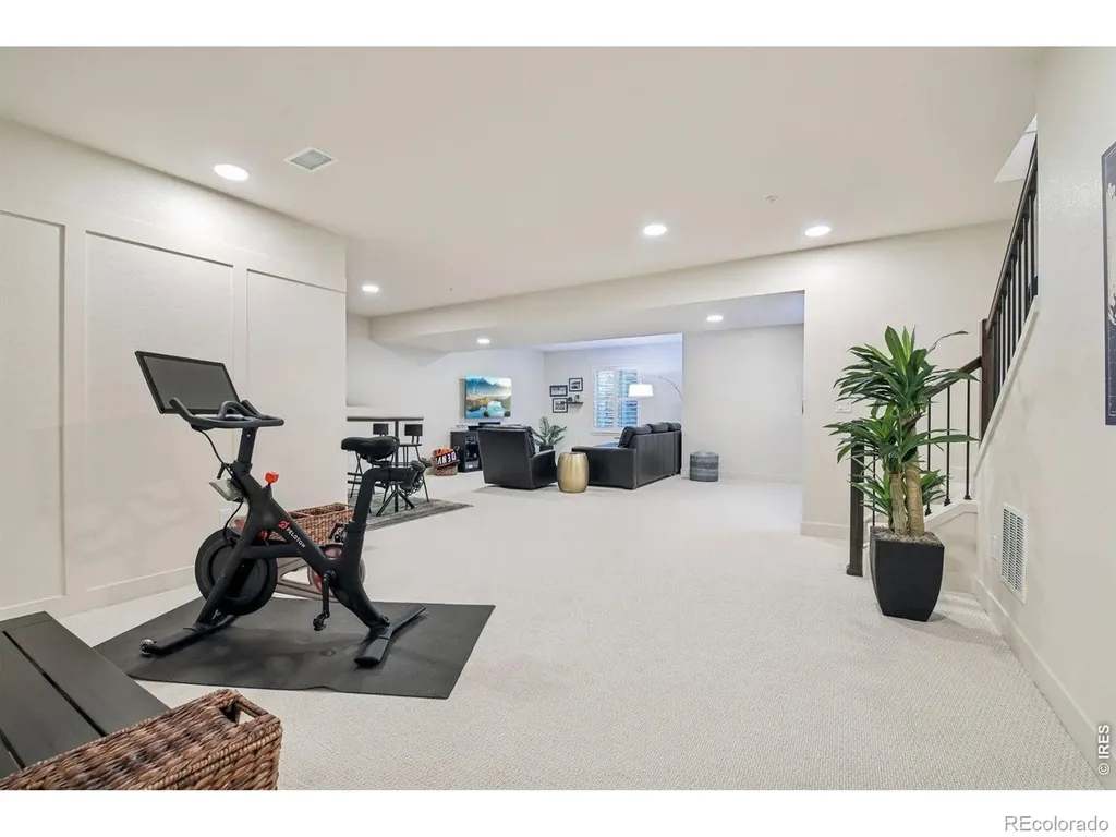 8263 S Queen Street Littleton CO 80127