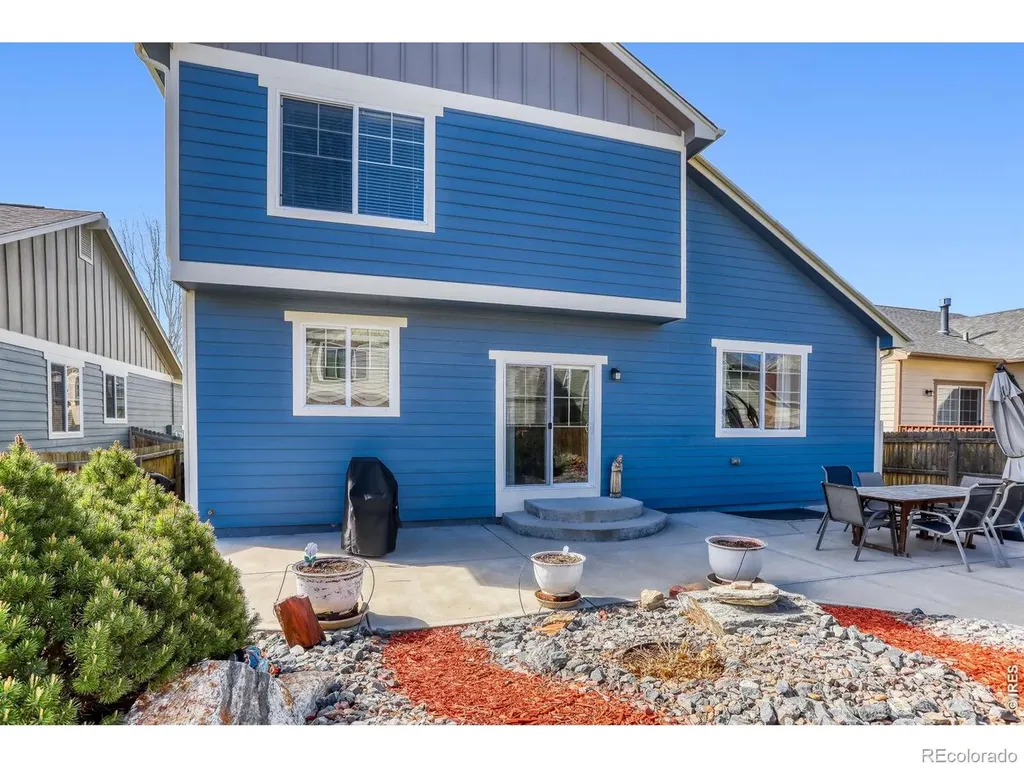 2116 Addie Rose Lane Longmont CO 80501