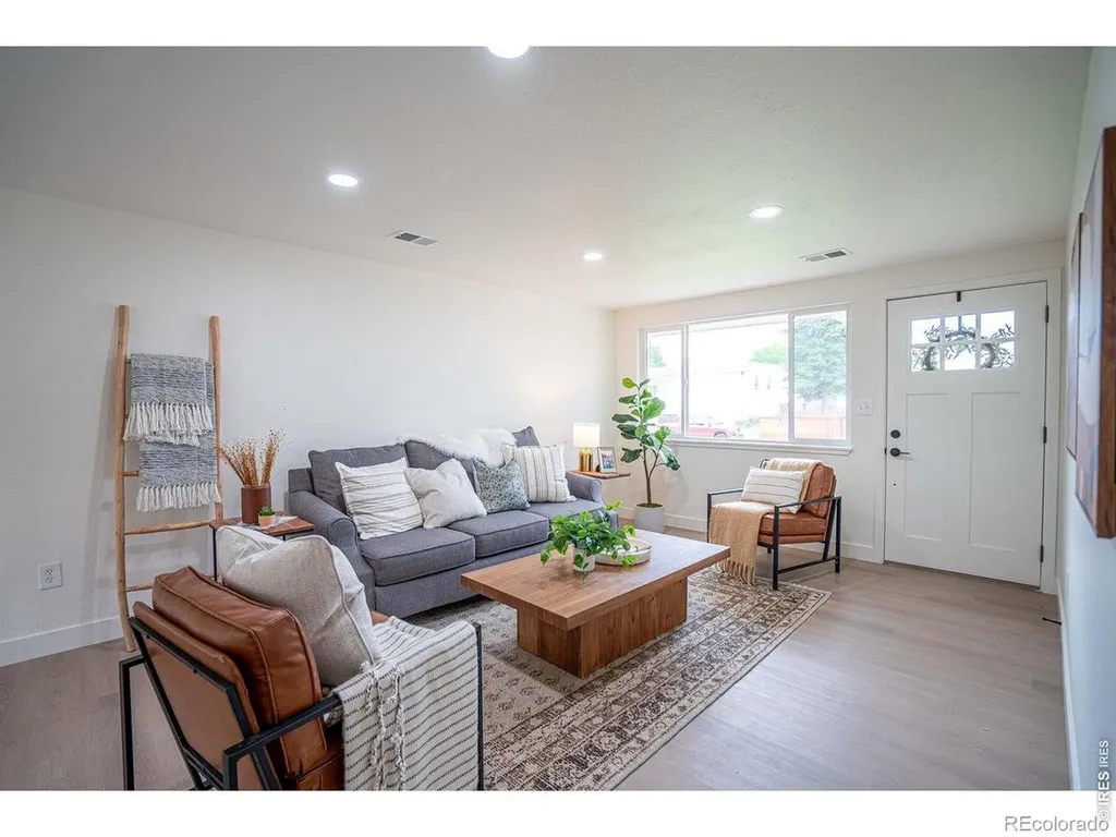 1640-1642 Cheyenne Avenue Loveland CO 80538