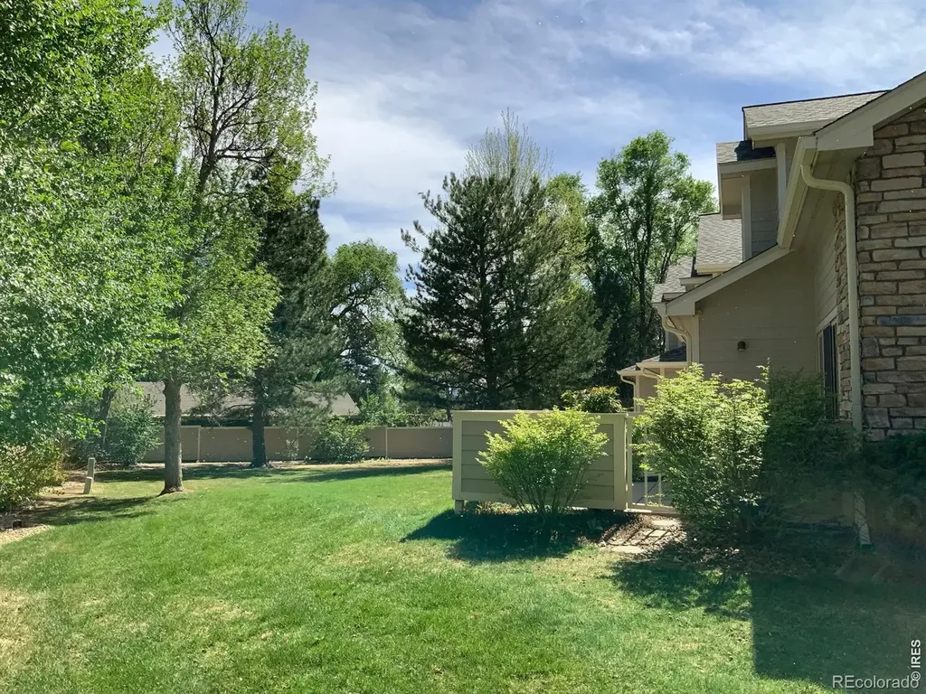 907 Hover Ridge Circle Longmont CO 80501