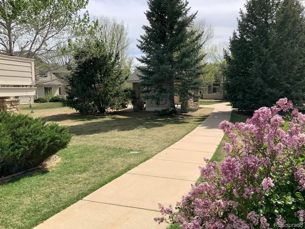 907 Hover Ridge Circle Longmont CO 80501