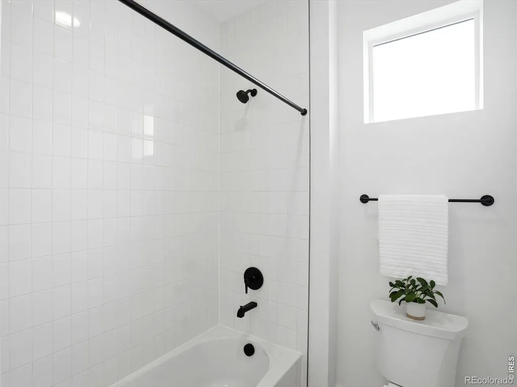 612 Apex Street Erie CO 80516