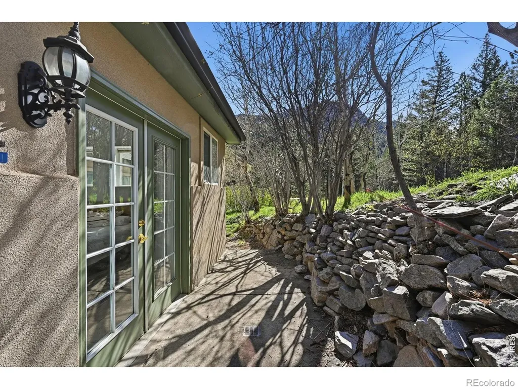 29070 Highway 72 Golden CO 80403