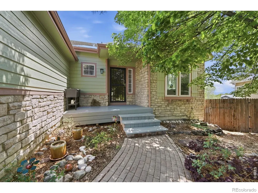 1714 Hemlock Way Broomfield CO 80020