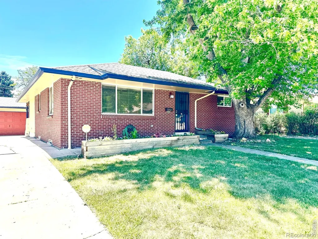 7232 W 67th Place Arvada CO 80003