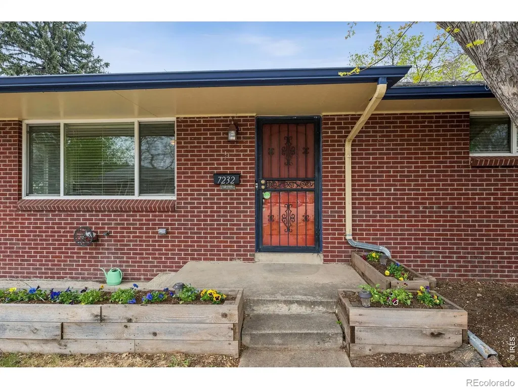 7232 W 67th Place Arvada CO 80003