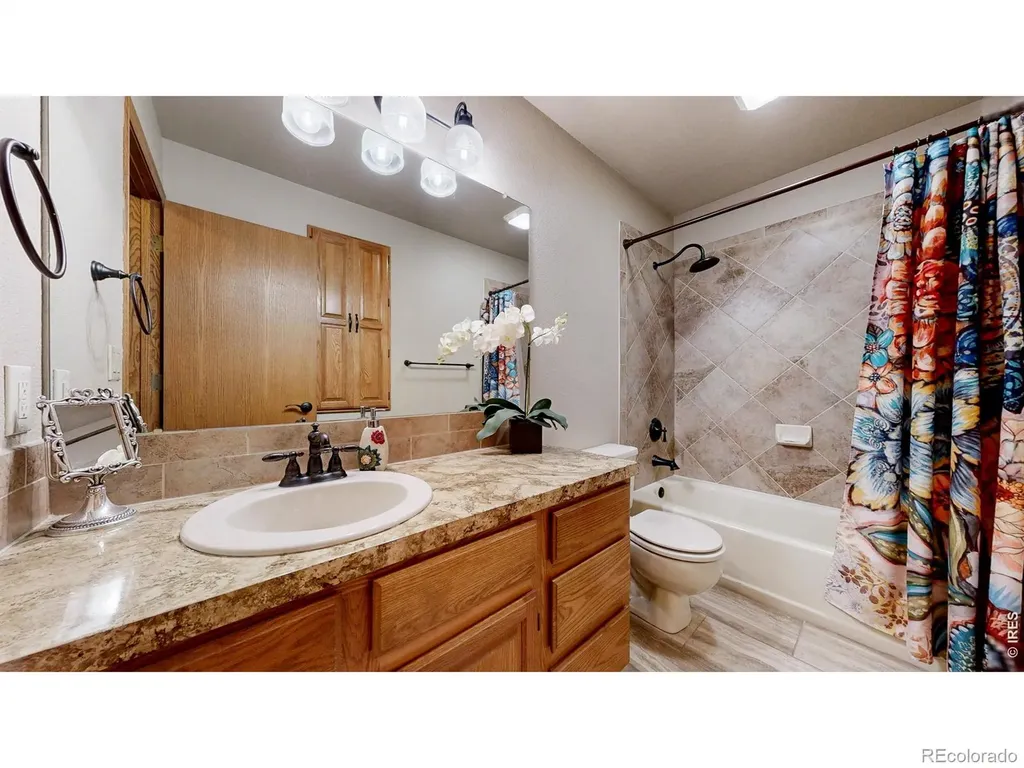 2484 N Boise Avenue Loveland CO 80538