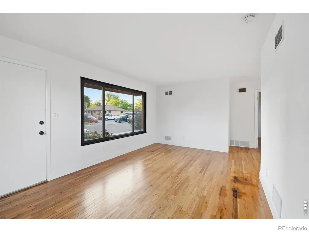 1518 Kimbark Street Longmont CO 80501