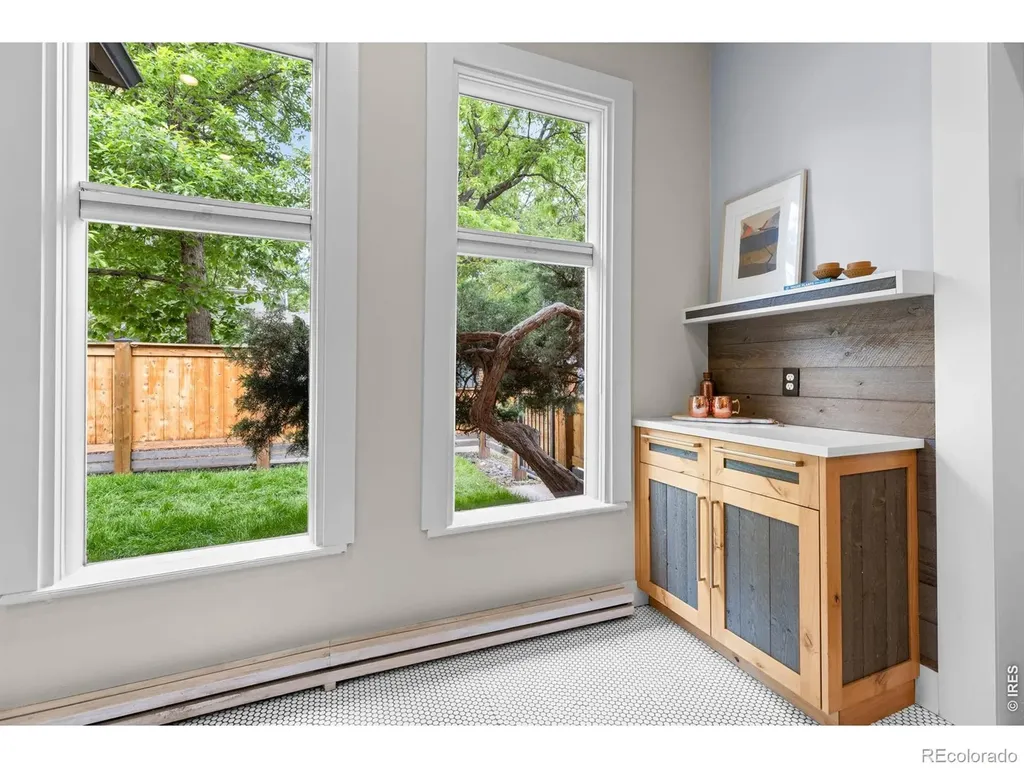 1905 Arapahoe Avenue Boulder CO 80302