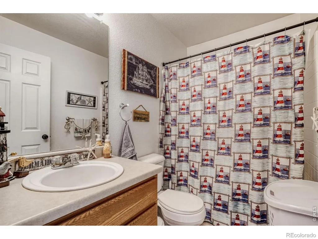4228 E 94th Place Thornton CO 80229
