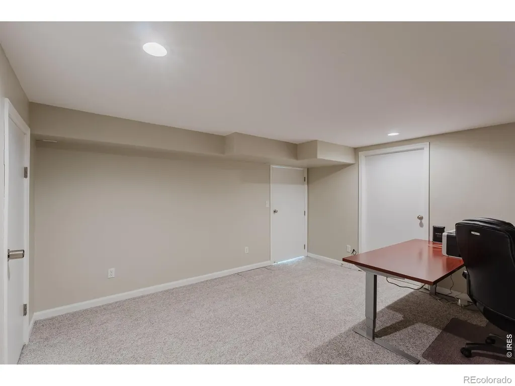 1013 Ravenwood Road Boulder CO 80303