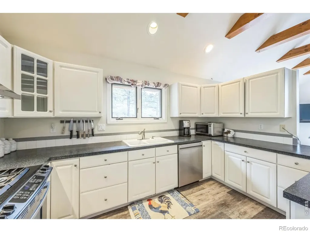 17284 W County Road 74e Red Feather Lakes CO 80545