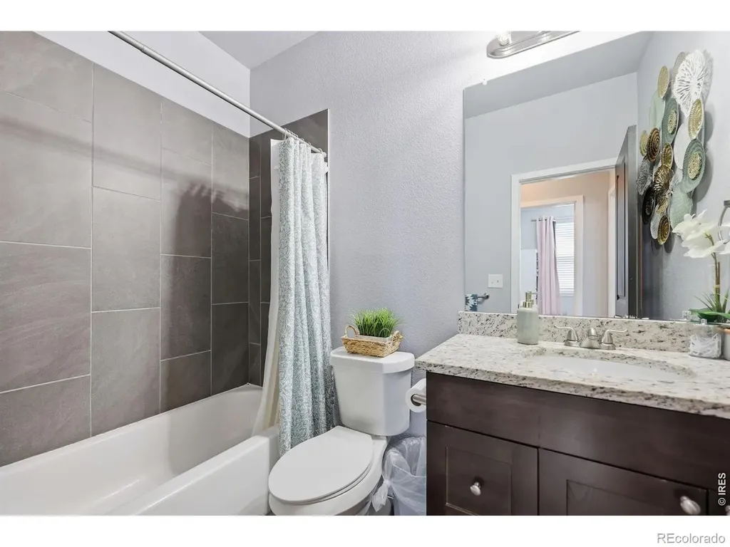 484 S 3rd Avenue Deer Trail CO 80105