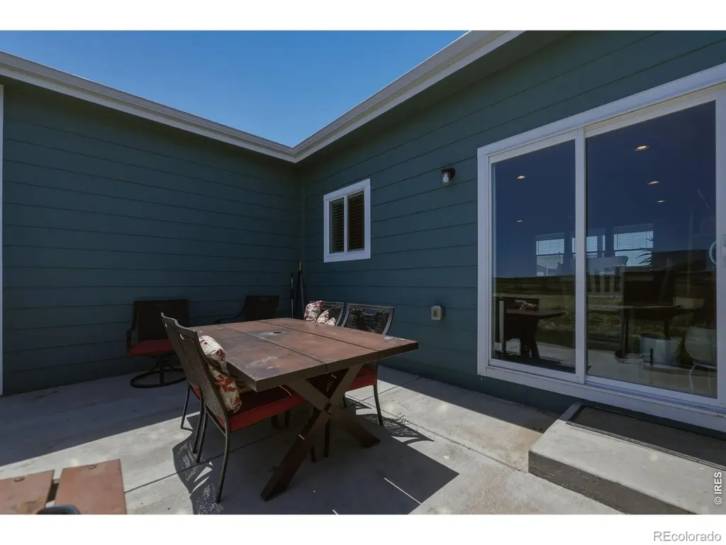 484 S 3rd Avenue Deer Trail CO 80105