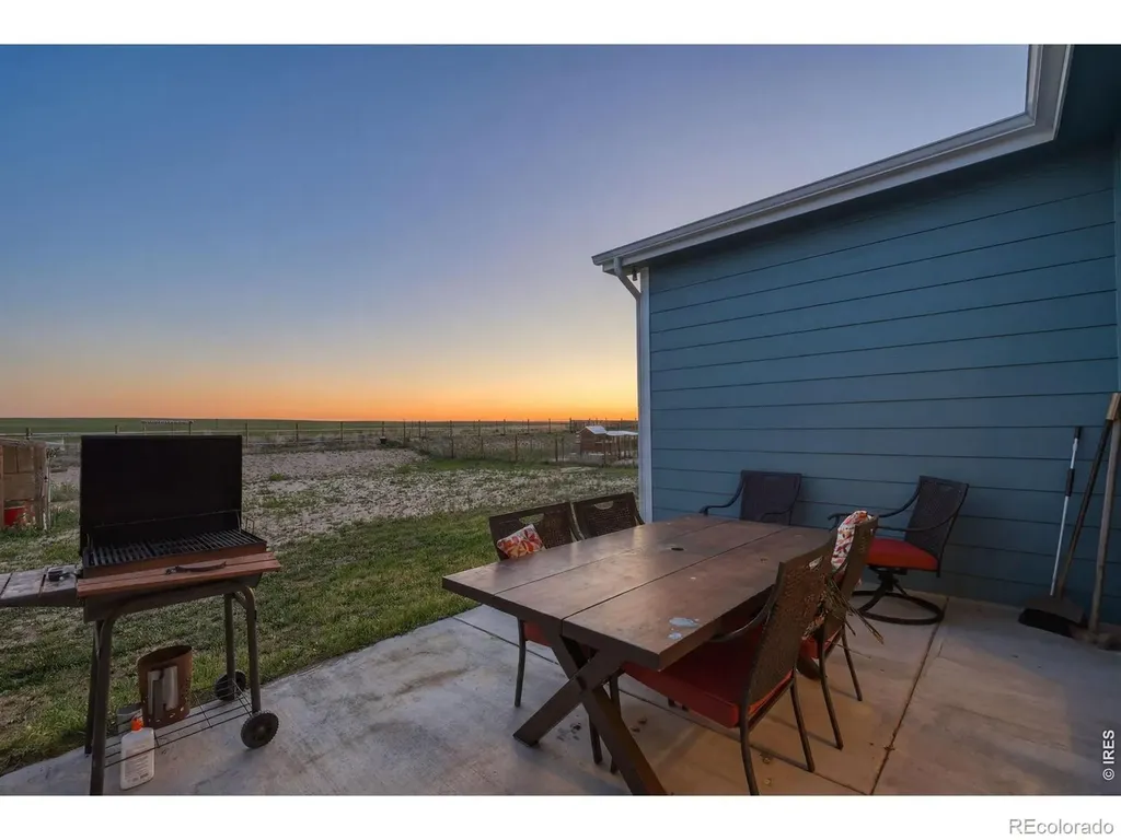 484 S 3rd Avenue Deer Trail CO 80105