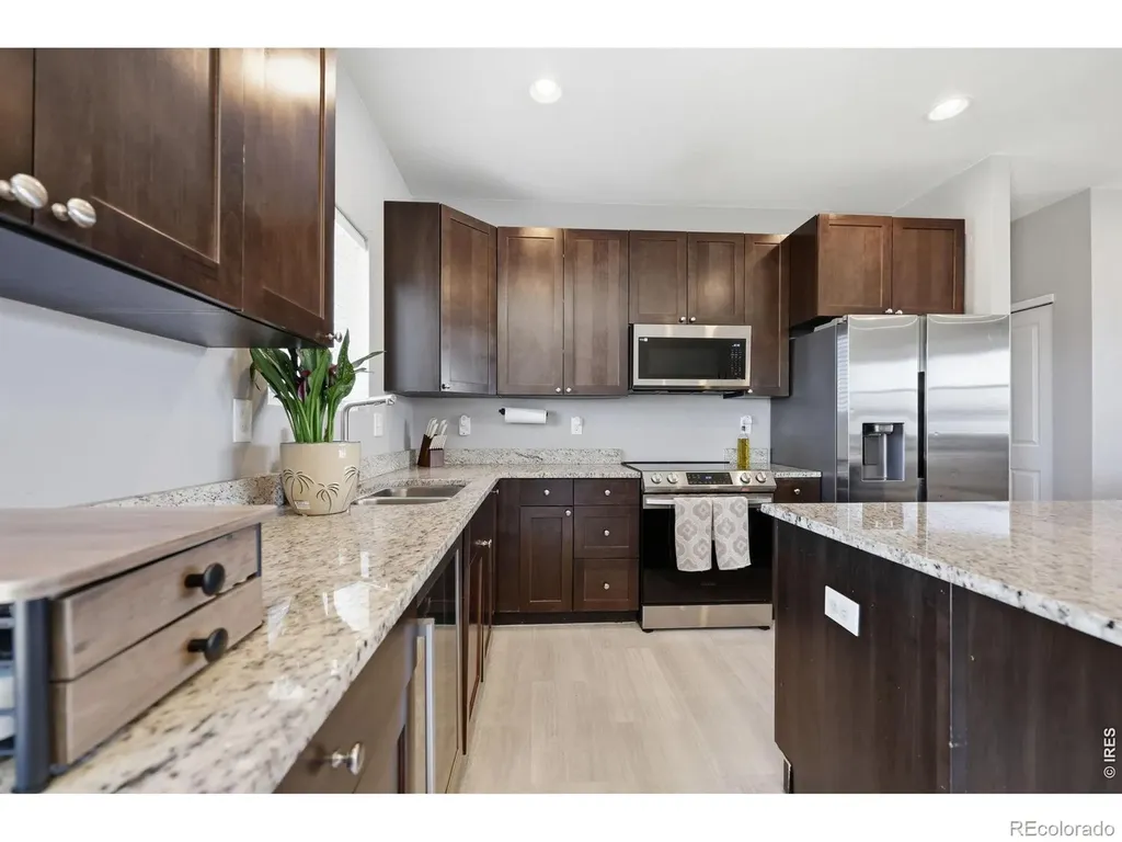 484 S 3rd Avenue Deer Trail CO 80105