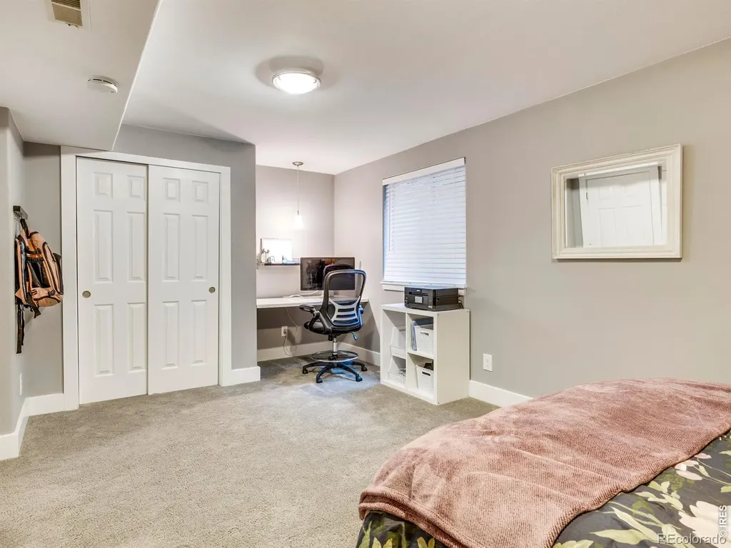 9437 Cherryvale Lane Highlands Ranch CO 80126