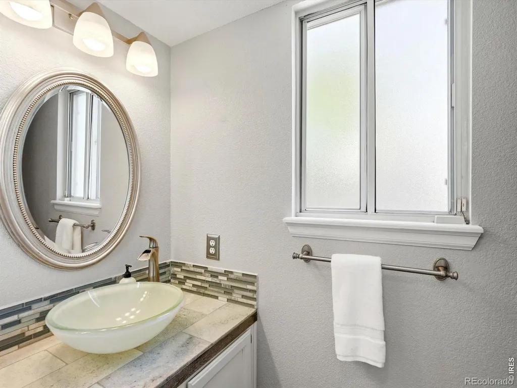 4251 Fern Avenue Broomfield CO 80020