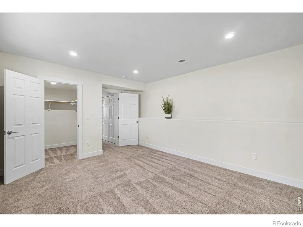 949 Reynolds Farm Lane Longmont CO 80503