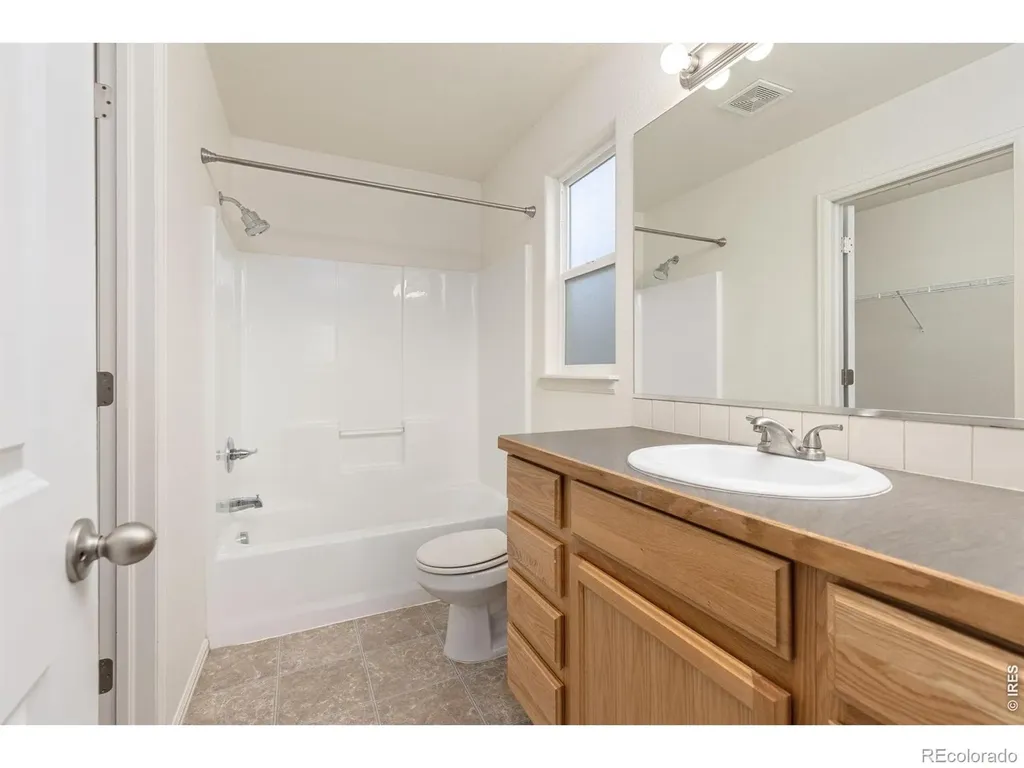471 Homestead Lane Johnstown CO 80534