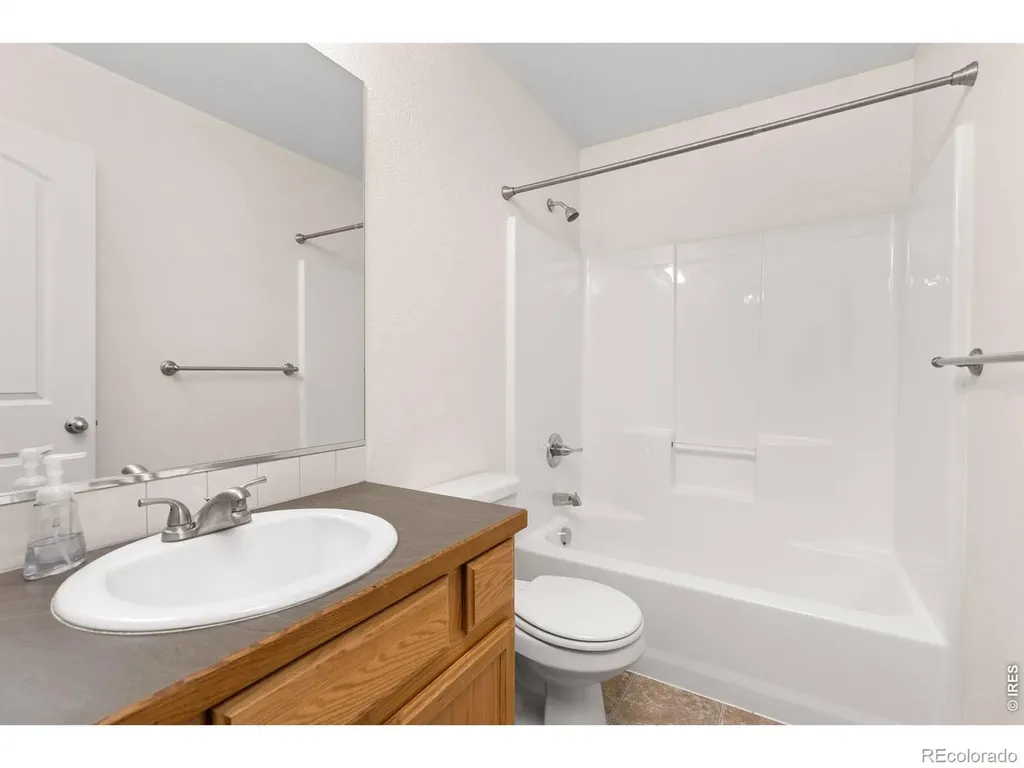 471 Homestead Lane Johnstown CO 80534